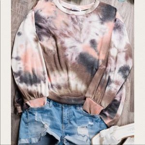 Cute tie dye ls shirt